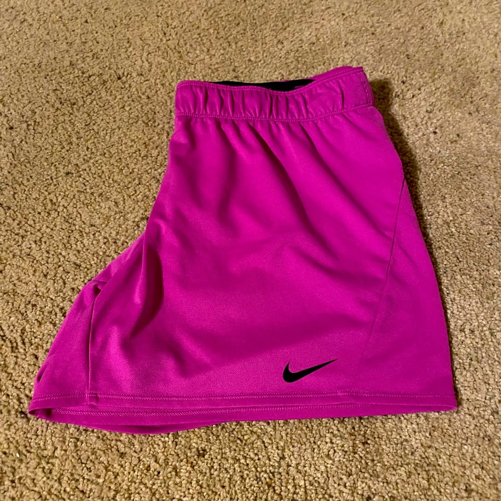 Women’s Nike running short size XL